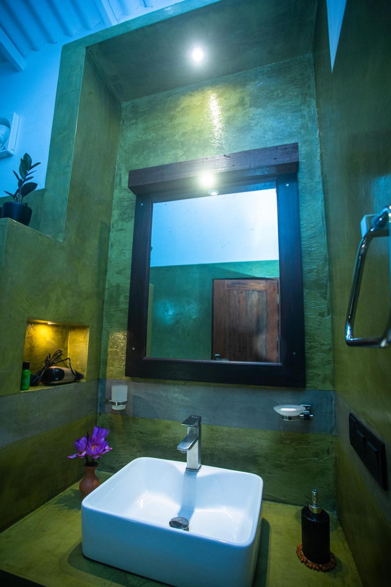 Aki Luna Lagoon Resort Hikkaduwa Luaran gambar