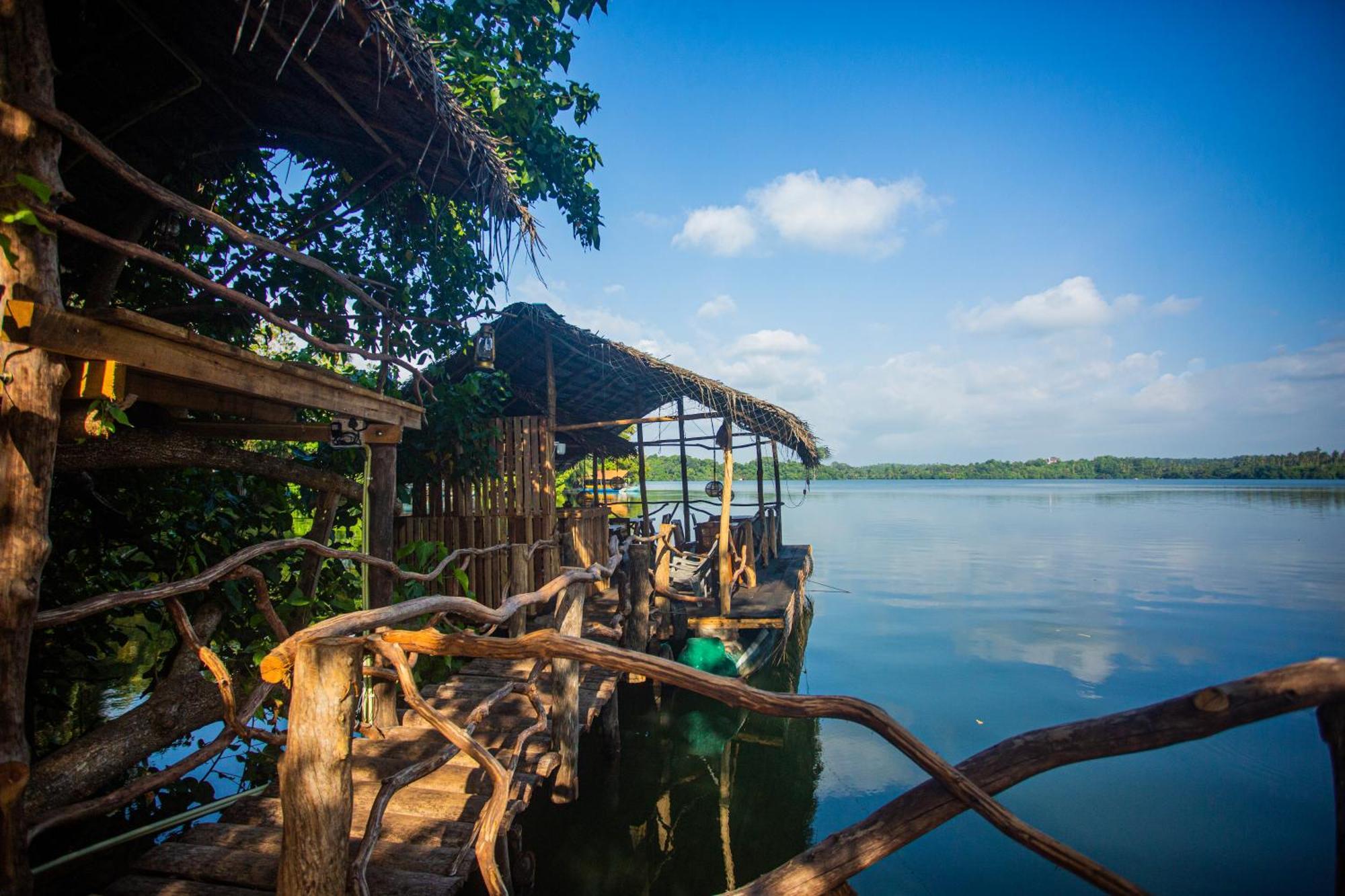 Aki Luna Lagoon Resort Hikkaduwa Luaran gambar