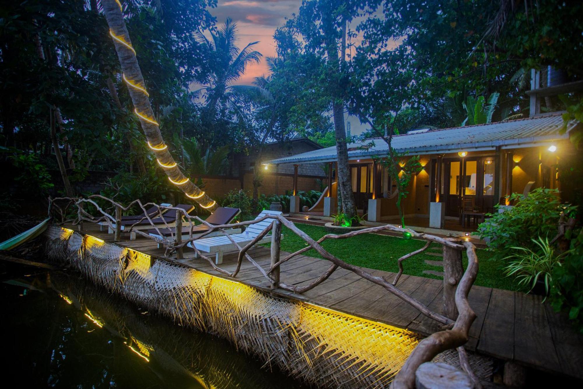 Aki Luna Lagoon Resort Hikkaduwa Luaran gambar